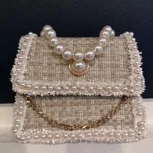Tweed pearl purse Chanel gold chain